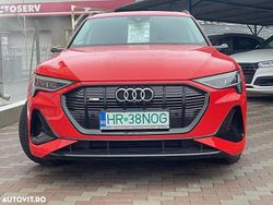 Culoarerosu Utilizat 2022 Audi e-tron S-Line SUV | 54.998 EUR