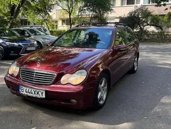 Culoarerosu Utilizat 2002 Mercedes C180 Avantgarde Break | 2.800 EUR