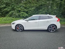 Alb Utilizat 2015 Volvo V40 Break | 9.000 EUR (Preț OK)