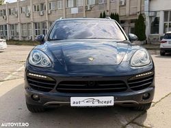 Culoarealbastru Utilizat 2010 Porsche Cayenne SUV | 19.500 EUR (Scump)