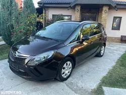 Culoaremaro Utilizat 2015 Opel Zafira Monovolum | 5.699 EUR (Super Preț)