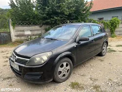 Culoarenegru Utilizat 2006 Opel Astra Hatchback | 1.900 EUR (Preț OK)