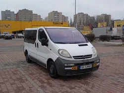 Alb Utilizat 2004 Opel Vivaro Van | 4.000 EUR (Preț bun)