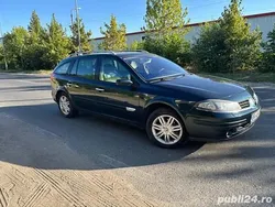 Verde Utilizat 2006 Renault Laguna II Initiale Paris Hatchback | 2.300 EUR
