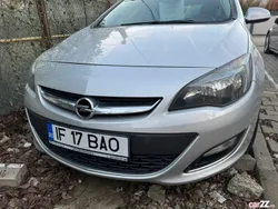 Argintiu Utilizat 2016 Opel Astra Break | 5.150 EUR (Super Preț)