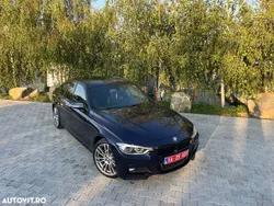 Albastru Utilizat 2017 BMW 330e iPerformance Berlinǎ | 17.990 EUR (Preț bun)