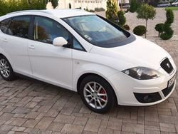 Alb Utilizat 2012 Seat Altea Monovolum | 4.200 EUR (Preț OK)