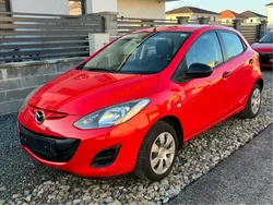 Utilizat 2012 Mazda 2 Hatchback | 2.200 EUR