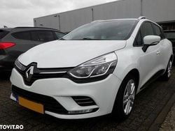 Culoareverde Utilizat 2019 Renault Clio IV Intens Hatchback | 6.200 EUR (Preț bun)