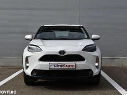 Culoarealb Utilizat 2021 Toyota Yaris Hybrid Style SUV | 21.999 EUR