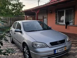 Utilizat 2004 Opel Astra Hatchback | 799 EUR (Preț bun)