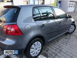 Gri Utilizat 2005 VW Golf IV Hatchback | 4.000 EUR