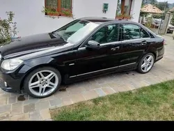 Negru Utilizat 2010 Mercedes C220 Avantgarde Berlinǎ | 6.700 EUR (Preț OK)