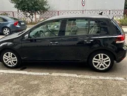 Culoarenegru Utilizat 2011 VW Golf VI Comfortline Hatchback | 6.400 EUR (Preț OK)