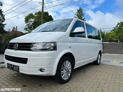 Alb Utilizat 2015 VW Caravelle Monovolum | 13.600 EUR (Preț bun)