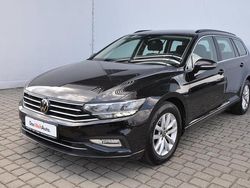 Negru metalic perleffect Utilizat 2021 VW Passat Comfortline | 23.300 EUR (Puțin scump)