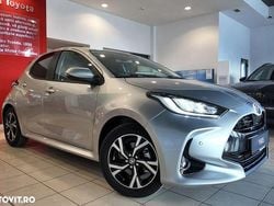 Culoareargint Nouă 2024 Toyota Yaris Business Edition Hatchback | 24.490 EUR
