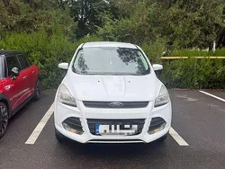 Culoarealb Utilizat 2015 Ford Kuga Titanium SUV | 8.200 EUR (Super Preț)