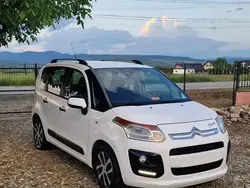 Utilizat 2014 Citroën C3 Picasso Monovolum | 3.299 EUR