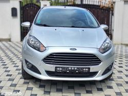 Gri Utilizat 2014 Ford Fiesta Active Hatchback | 5.790 EUR (Preț OK)