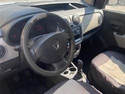 Alb Utilizat 2013 Dacia Dokker Van | 3.300 EUR (Super Preț)