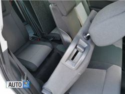 Alb Utilizat 2009 Opel Zafira Monovolum | 2.499 EUR (Preț OK)