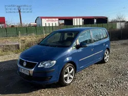 Utilizat 2010 VW Touran Monovolum | 3.800 EUR