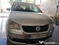 Utilizat 2008 VW Touran Monovolum | 3.000 EUR