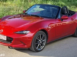 Rosu Utilizat 2016 Mazda MX5 Sports-Line Cabrio | 15.500 EUR