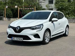 Culoarealb Utilizat 2021 Renault Clio V Zen | 14.000 EUR