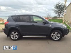 Gri Utilizat 2007 Toyota RAV4 SUV | 7.200 EUR (Puțin scump)