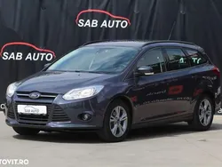 Albastru Utilizat 2013 Ford Focus Trend Hatchback | 5.490 EUR (Preț OK)