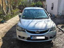 Argint Utilizat 2009 Honda Civic Elegance Berlinǎ | 2.999 EUR (Preț bun)