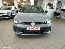 Gri Nouă 2024 VW Golf VIII GTI Hatchback | 39.900 EUR