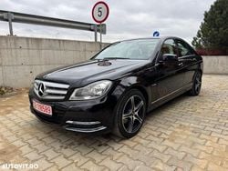 Culoarenegru Utilizat 2012 Mercedes C200 Avantgarde Edition Berlinǎ | 8.250 EUR (Super Preț)