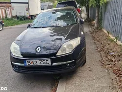 Culoarenegru Utilizat 2010 Renault Laguna III Hatchback | 3.490 EUR (Preț bun)