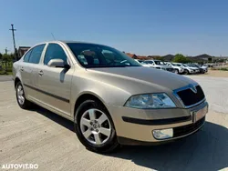 Galbeuriu Utilizat 2005 Skoda Octavia Business Line Berlinǎ | 2.990 EUR (Preț OK)