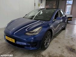 Culoarealbastru Utilizat 2020 Tesla Model 3 Standard Range Plus Berlinǎ | 24.500 EUR (Preț OK)