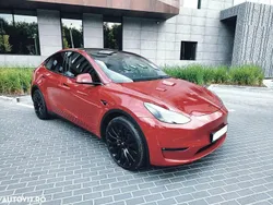 Rosu Utilizat 2021 Tesla Model Y Long Range SUV | 30.900 EUR (Preț bun)