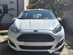 Alb Utilizat 2017 Ford Fiesta Hatchback | 7.000 EUR (Preț OK)