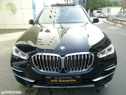 Culoarenegru Utilizat 2019 BMW X5 xLine SUV | 40.900 EUR (Preț OK)