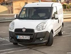 Alb Utilizat 2012 Fiat Doblò Monovolum | 4.300 EUR (Preț OK)