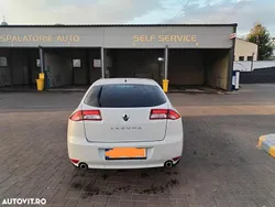 Culoarealb Utilizat 2012 Renault Laguna III Dynamique Hatchback | 3.750 EUR (Preț bun)