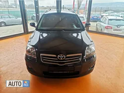 Negru Utilizat 2006 Toyota Avensis Break | 3.250 EUR