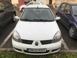 Alb Utilizat 2006 Renault Clio Symbol Berlinǎ | 2.200 EUR