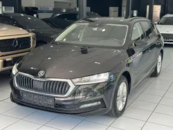 Utilizat 2022 Skoda Octavia Ambition Break | 19.180 EUR (Preț OK)