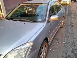 Utilizat 2006 Mitsubishi Lancer | 2.500 EUR