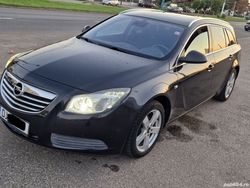 Negru Utilizat 2011 Opel Insignia Hatchback | 5.000 EUR (Preț OK)