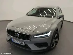 Gri Utilizat 2023 Volvo V60 Break | 35.104 EUR