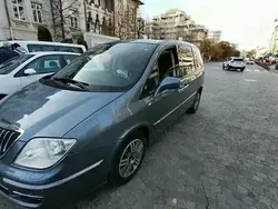 Gri Utilizat 2009 Lancia Phedra Monovolum | 4.200 EUR